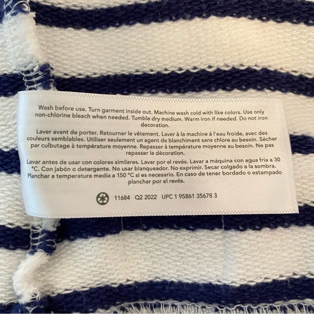 OshKosh B'gosh Boy's Long Sleeve Navy & White Stripe Top Size 7